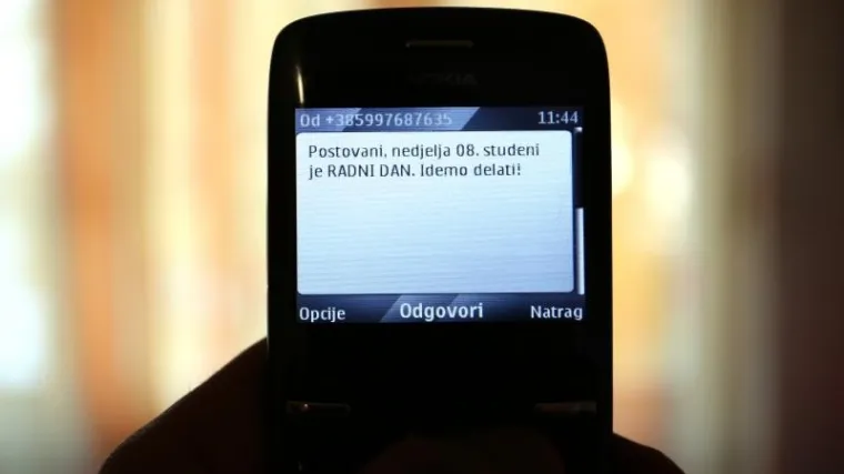 DIP proslijedio HAKOM-u brojeve s kojih je promidžbenim SMS-ovima kr&scaron;ena izborna &scaron;utnja