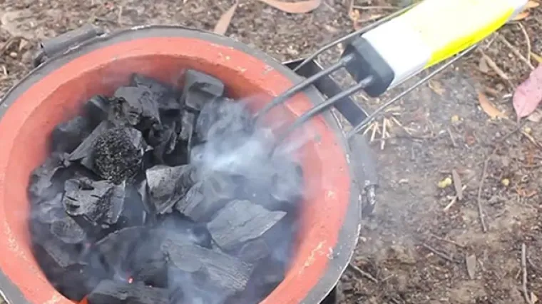 Pune mobitele i baterije na vatri