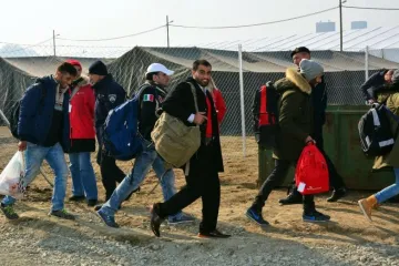 Kroz tranzitni centar u Slavonskom Brodu u nedjelju prošlo 6.500 osoba