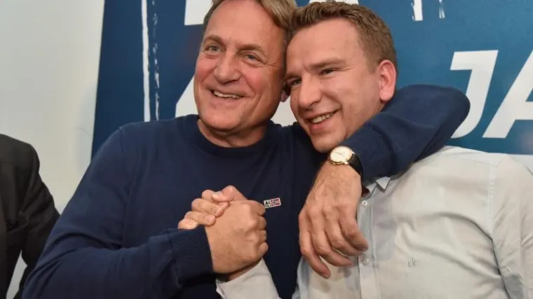 Zavr&scaron;ena sjednica Predsjedni&scaron;tva HDZ-a, Kalmeta: 'Moj osmijeh vam sve govori'