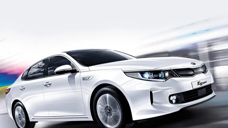 Kia Optima u novom, hibridnom ruhu s 208 KS