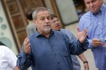 Neću više u hotele dok se pregovori ne završe