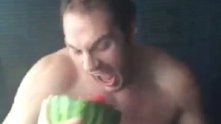 Je li ovo najbizarniji poku&scaron;aj zastra&scaron;ivanja suparnika ikad?