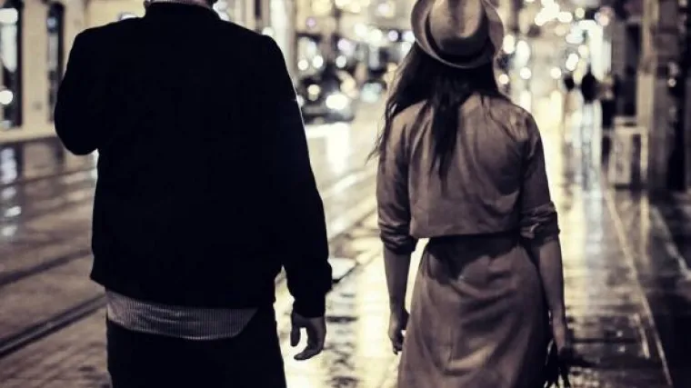 Prsten nije jo&scaron; pokazala, ali je poručila da su zaruke uskoro