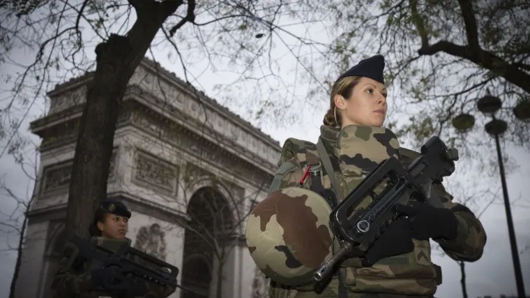 upozorava na nove napade, Francuska će tražiti suspenziju Schengena