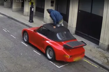 Lopov uhvaćen u pokušaju krađe Porschea 911