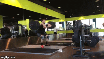 Poku&scaron;avao dizati utege bez pomoći i gadno požalio. Sva sreća da je sve snimio