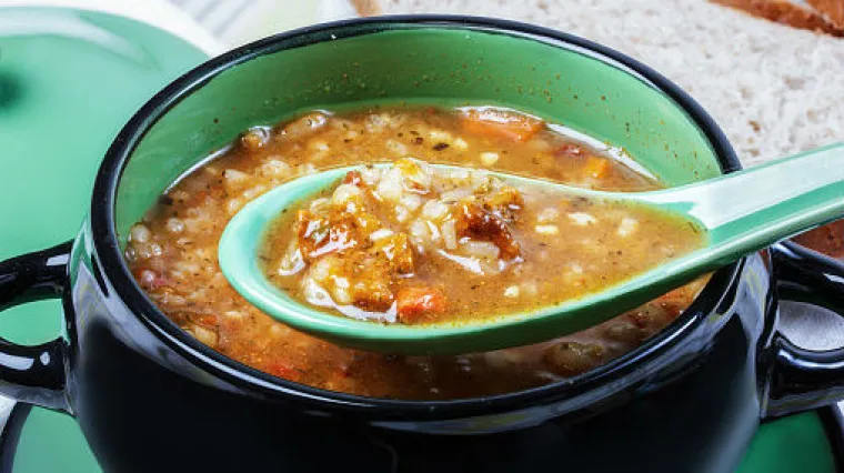 Izdvojite malo vremena i uživajte u grahu s ječmom, jelu naših baka