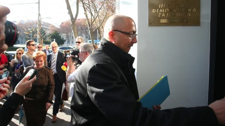 Most i HDZ se složili da pitanje broja županija ostaje otvoreno