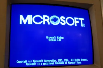 Windows operativni sustav danas slavi 30. rođendan