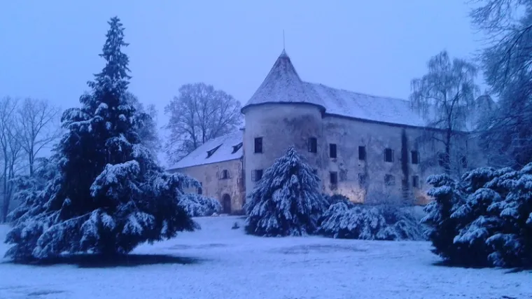 Sljeme se bijeli, snijeg pada i drugdje
