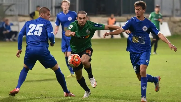 Eros Grezda s dva gola potopio Pjesnike