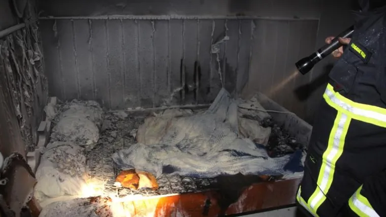 Trudnu ženu su iz kuće iznijeli golu, i njezin suprug te&scaron;ko opečen