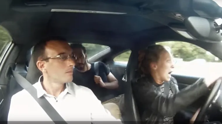 Pogledajte kako izgleda kada vozački ispit polažete u Porscheu 911