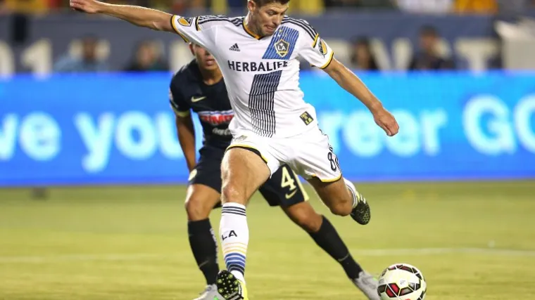 Steven Gerrard se vraća u Liverpool!