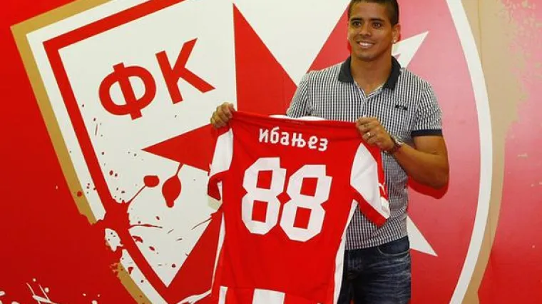 Pogledajte kakvu kavu pije Ibanez