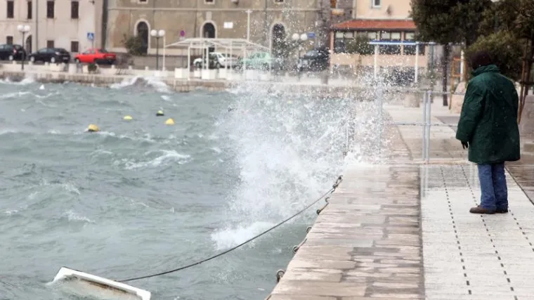 Orkanska bura danas i sutra