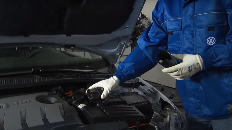 Pogledajte video u kojem VW objašnjava kako će popraviti svoje dizel motore