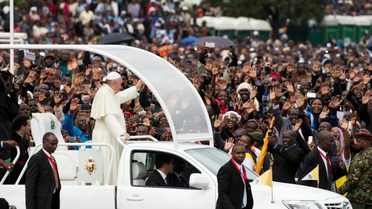 Papa osudio 'nove oblike kolonijalizma prema Africi' i 'bogatu manjinu koja misli samo na sebe'