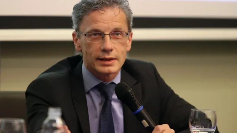 HNB danonoćno u nadzoru banaka i kreditnih institucija?