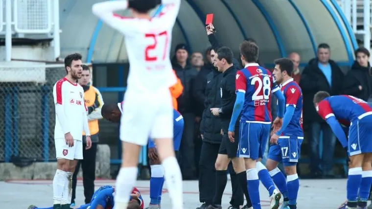 Hajduk je ispred Dinama, Rijeka slavi!