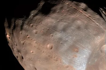 Mars uništava svoj vlastiti mjesec