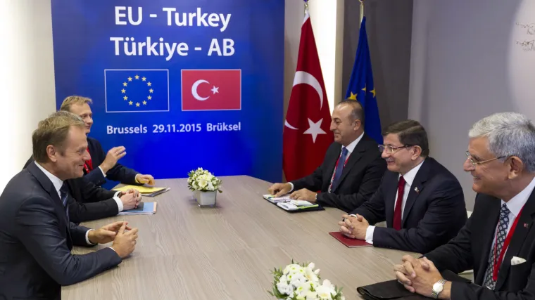 Postignut dogovor: Turska od EU dobiva 3 milijarde eura u zamjenu za zaustavljanje izbjegličkog vala