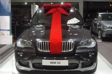 Pojavila se nova nagradna igra koja navodno dijeli BMW X5-ice