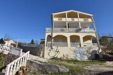 Nakon &scaron;to je ubio djevojku Josipu, pripremio vreću da se rije&scaron;i tijela