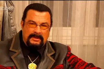 Doznajte što slavni Steven Seagal radi u Beogradu!