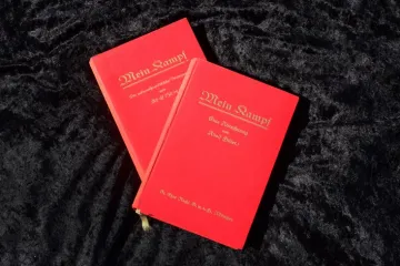 Njemačka ponovno objavljuje Hitlerov 'Mein Kampf'