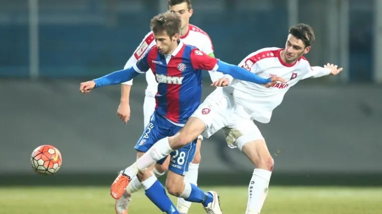 Bijesni hajdukovci na Pjesnike, Osijek lovi prekid crnog niza