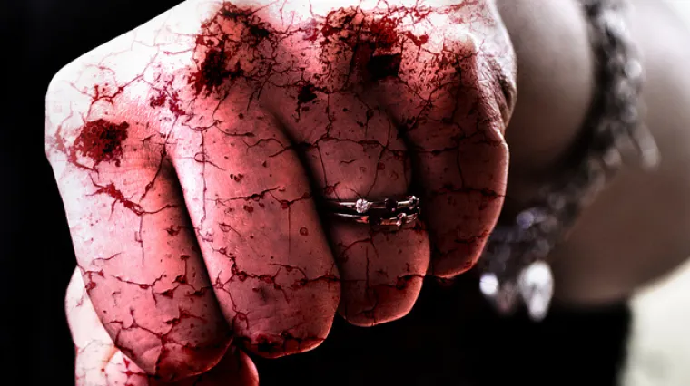 Potom djevojci poslao SMS poruku, da se pohvali