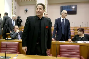 Ovo paše HDZ-u, Podolnjak je odustao zbog Petrova