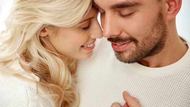 Jeste li prije ljubljenja u potrazi za žvakaćom gumom i bombonima? Ljubite se bezbrižno bilo kada!