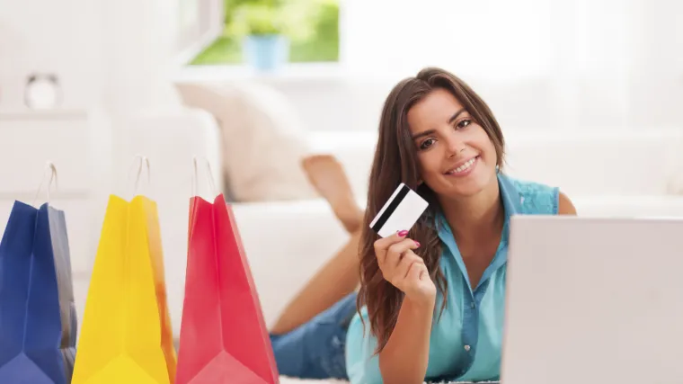 Hrvatice sve vi&scaron;e kupuju online i prije kupovine čitaju recenzije drugih korisnika