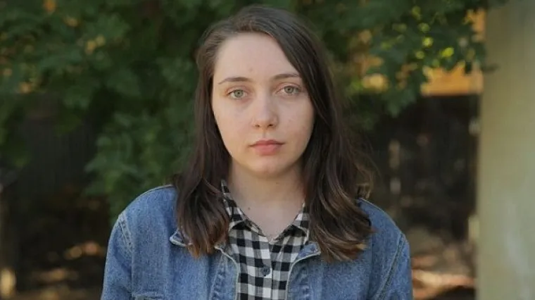 Te&scaron;ka borba 19-godi&scaron;njakinje: ova tinejdžerica je ovisna o pornografiji od svoje osme godine!