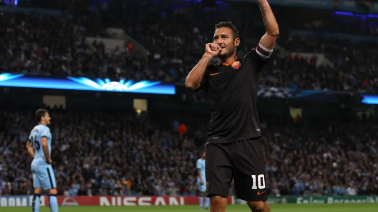 Neće u mirovinu: Totti ostaje u Romi do 2017. godine