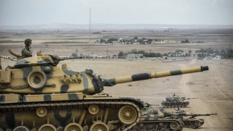 Počet će otimati Turke ako se vojska ne povuče