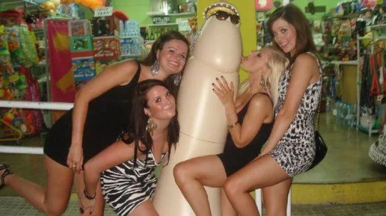 Kako prepoznati druželjubive cure...