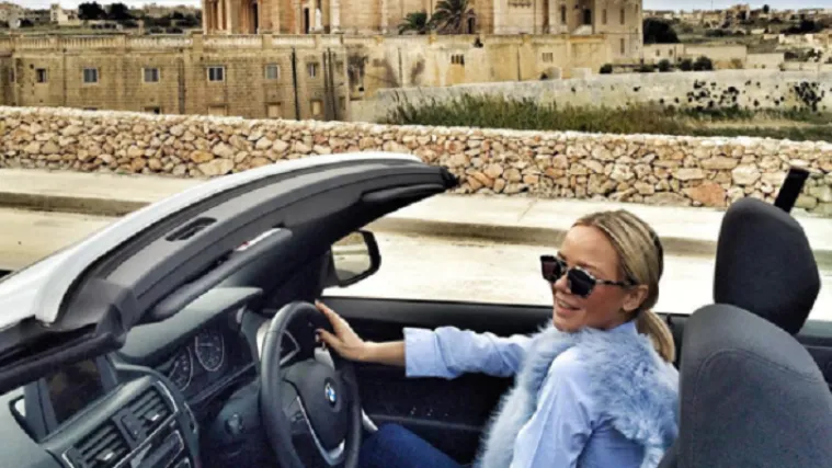 Maja &Scaron;uput odmara se na Malti i vadi mast fanovima