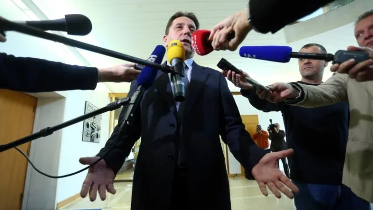 "Iziritirala me predsjednica svojim bezobraznim pona&scaron;anjem"