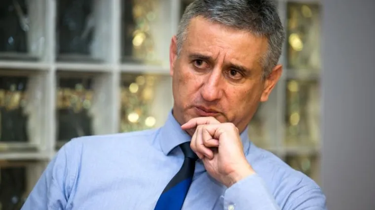 Karamarko odustao od premijerske funkcije, Petrovu predlaže stručnjaka s inozemnom karijerom