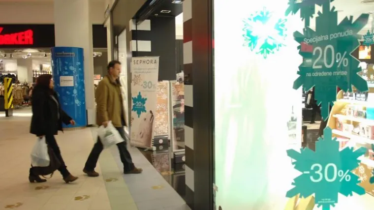 Kako izbjeći zamke pri blagdanskom šopingu?