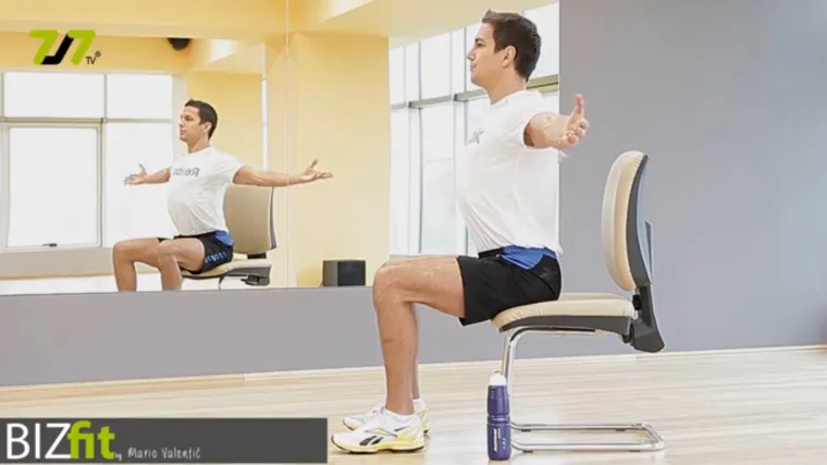 'Zagrljaj' koji čuva leđa, isteže ramena i otvara pluća