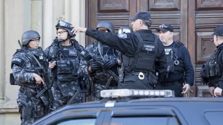 Nakon prijetnje zatvoreno vi&scaron;e od 1.200 &scaron;kola