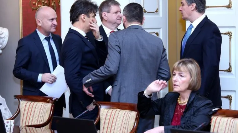 Vlada izmijenila Zakon o porezu na dohodak: doznajte kakve promjene vas očekuju!