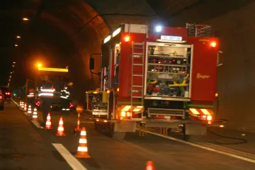 Požar u Maloj Kapeli: zbog nesreće bio prekinut promet u obje tunelske cijevi