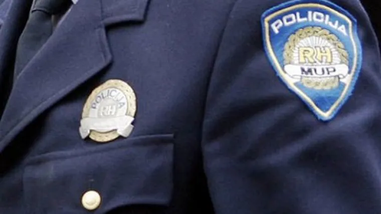 Suspendiran pože&scaron;ki policajac koji je službeno oduzeti mobitel prodao za 200 kuna