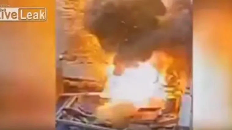 Kamera snimila radnike koji su bu&scaron;ilicom probili strujni kabel